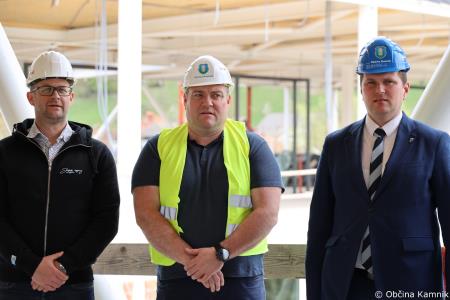 Ogled gradbišča nove Osnovne šole Frana Albrehta in seznanitev s potekom del občinskih svetnikov (41)